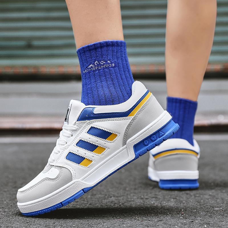 Fashion board shoes new fashion pair fashion shoes four seasons students casual leather non-slip wear-resistant sports shoes