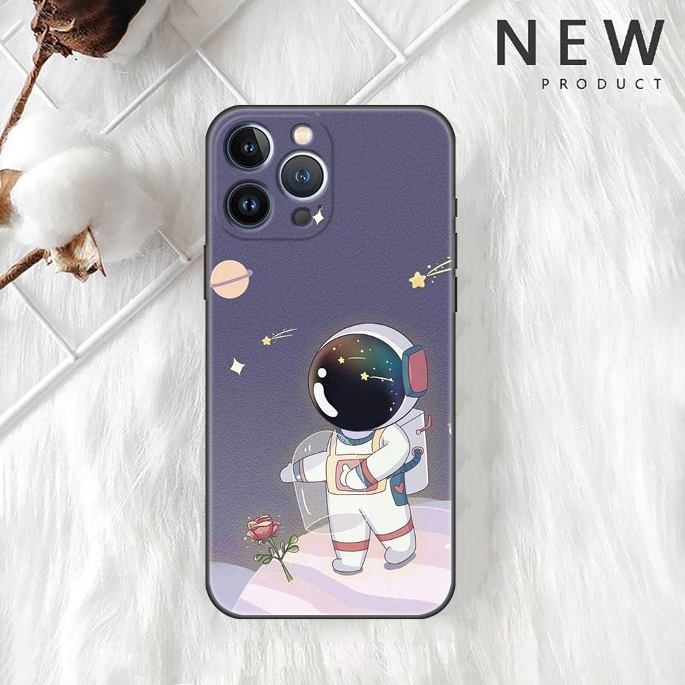 Astronaut Universe Funda Case For Apple iPhone 14 11 13 12 Pro 7 XR X XS Max 8 Plus 6 6S 14Pro Black Soft Phone Shell