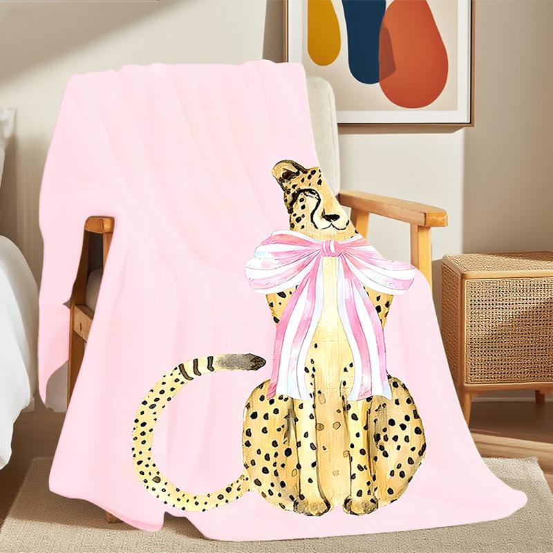 1Pc Women'S Cheetah Print Blanket - Soft Pink With Cheetah Face & Spots, All-Season Cozy Throw For Couch, Bed, Travel, Camping -