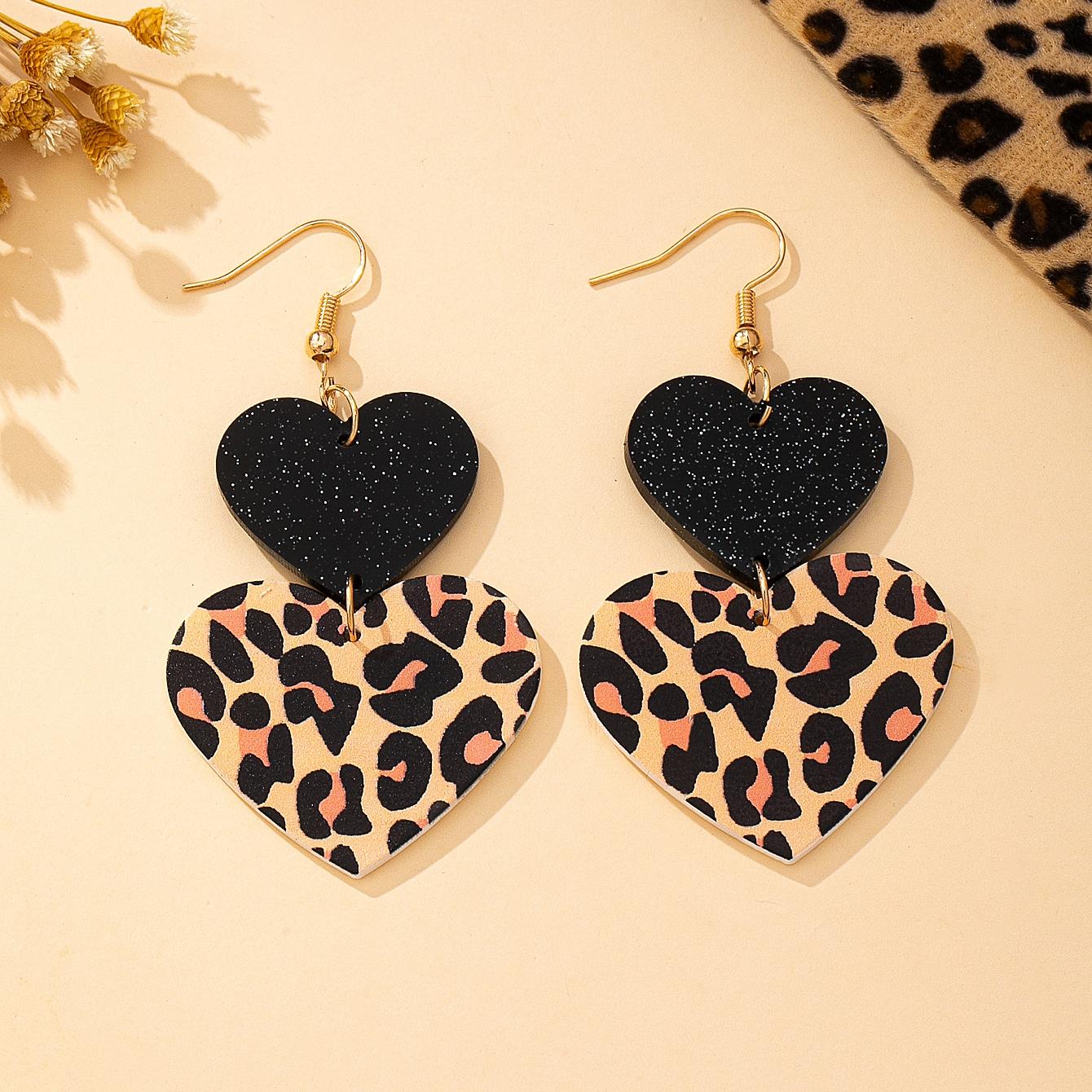 

Women s Pendant Earrings Leopard Print Two Hearts Leopard Print Earrings Suitable for Daily Wear and Vacation Wear леопардовый