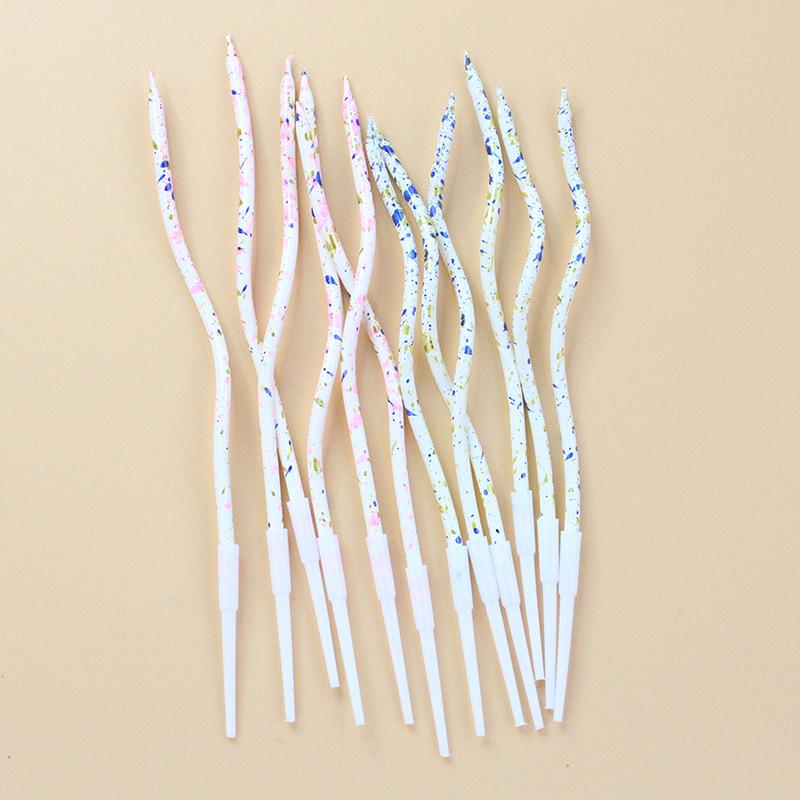 Neuer Stil Besprenkelte Goldkuchen-Dekoration Kurve Saugkarte 6 Kerzen Kreative Party Gebogene Spiral-Kunstkerzen