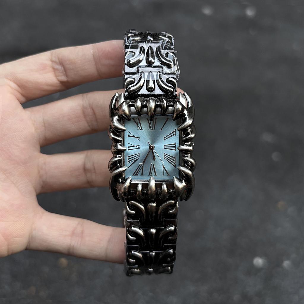 Top Silver Black Unique Square Y2k Red Demon Claw Devil Design Quartz Watches Men Alabaster Industries Creative Watch Male Clock