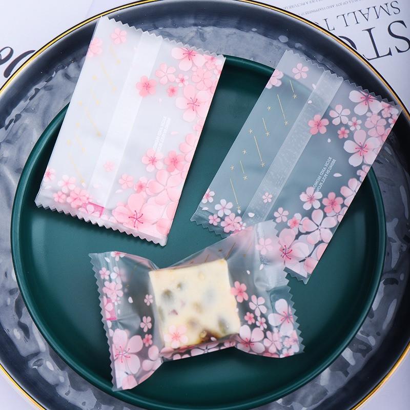 100 Stück 7x9,5cm Chinesisches Neujahr Schneeflocke Knusprige Verpackung Backen Keks Süßigkeiten Maschinengeeignet Versiegelt Event Party Geschenktüten