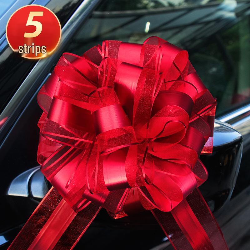 

Wedding Quilt Trousseau Set: Floral Decorations & Ribbon for Car and Room.