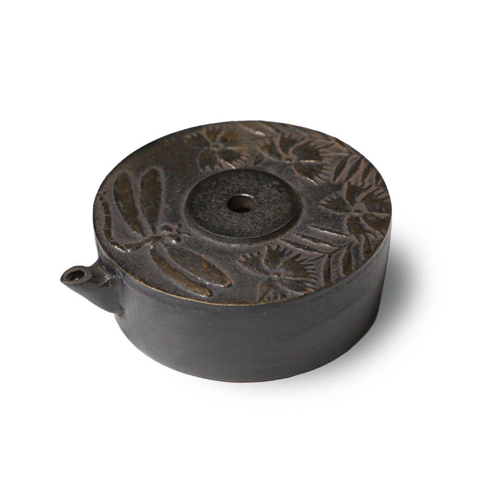 

Капли воды Каллиграфия Медная посуда Такаока Стрекоза и Гвоздика