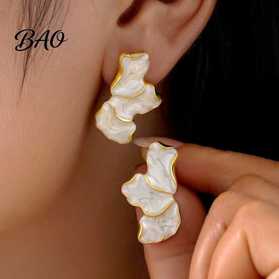 Alloy Earrings 1 Pair Stud for Women, Enamel Irregular Petal Shape Wear-resistant Ear Studs, French Style Pins Versatile Gift Jewelry Pleated