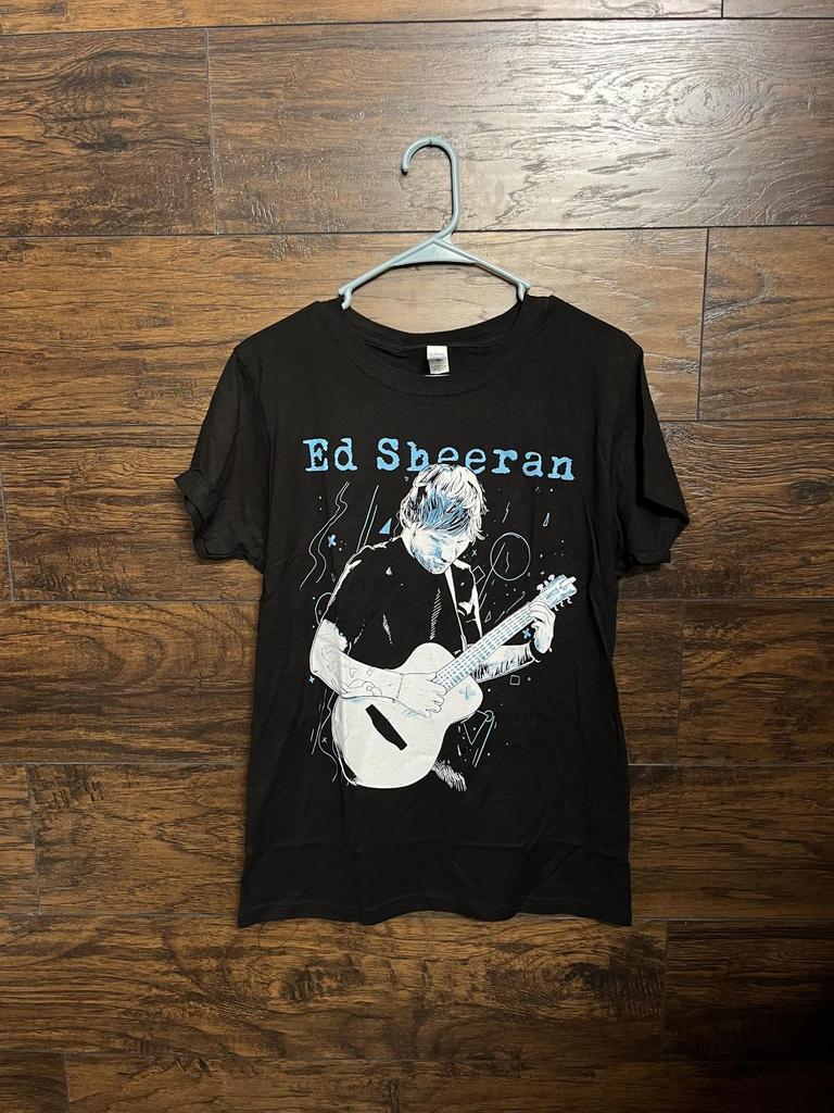 Ed Sheeran Shirt T-shirt Guitar Womens Juniors New XL