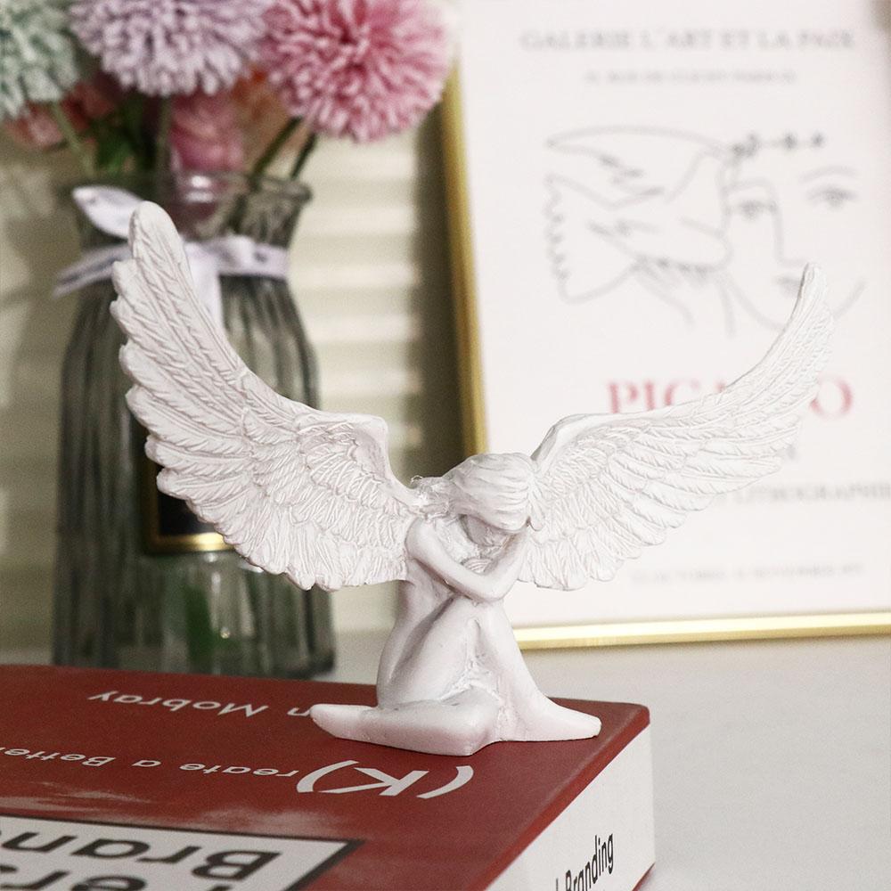 Modern Embrace White Angel Bookcase Figurine Garden Ornaments Resin Crafts Angel Wing Statue