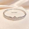 European & American Fashion Zirconia Four-Leaf Clover Bracelet: Sparkly Flower Design Wristband for Women