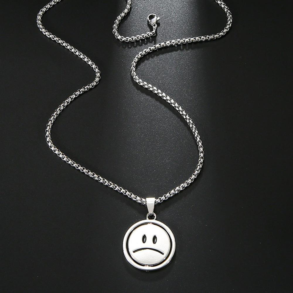 

Вращающийся кулон с изображением улыбки и лица для мужчин и женщин из титана и нержавеющей стали, ожерелье-спиннер с изображением тревоги и тревоги Hit Hop Fashion