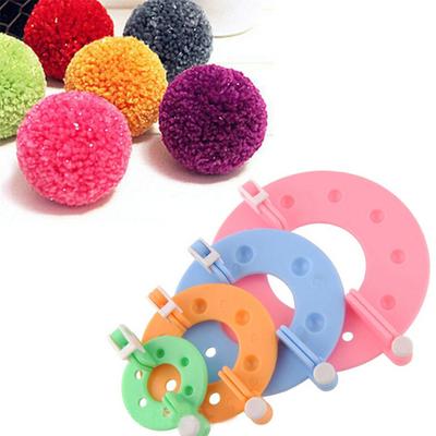 Set di 4 Dimensioni Pompom Maker Facile da Fare Pompom Tessitore Palla di Lanugine Maker Palla di Lanugine Bobble Weaver Artigianato Lavorazione a Maglia Strumento per Lana