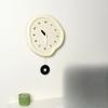 Cream Wind Minimalist Wall Clock Decorative Clock, Painted Beige Frame Black Scale, Ultra-quiet Without Emptying