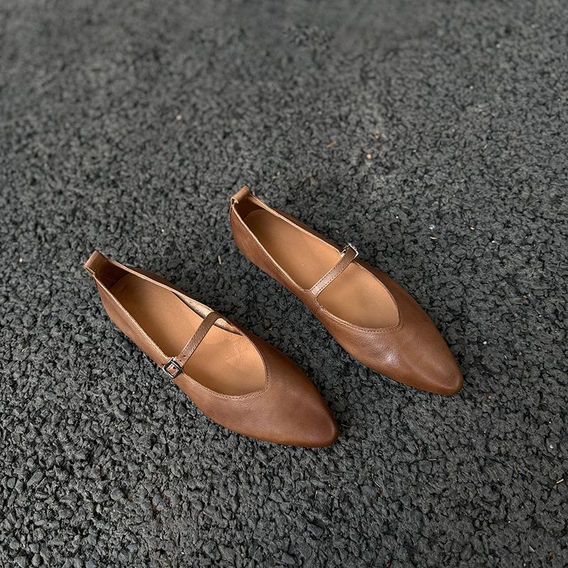 Johnature Retro Buckle Strap Pointed Toe Soft Soled Soft Cowhide Women's Genuine Leather Flats Shoes