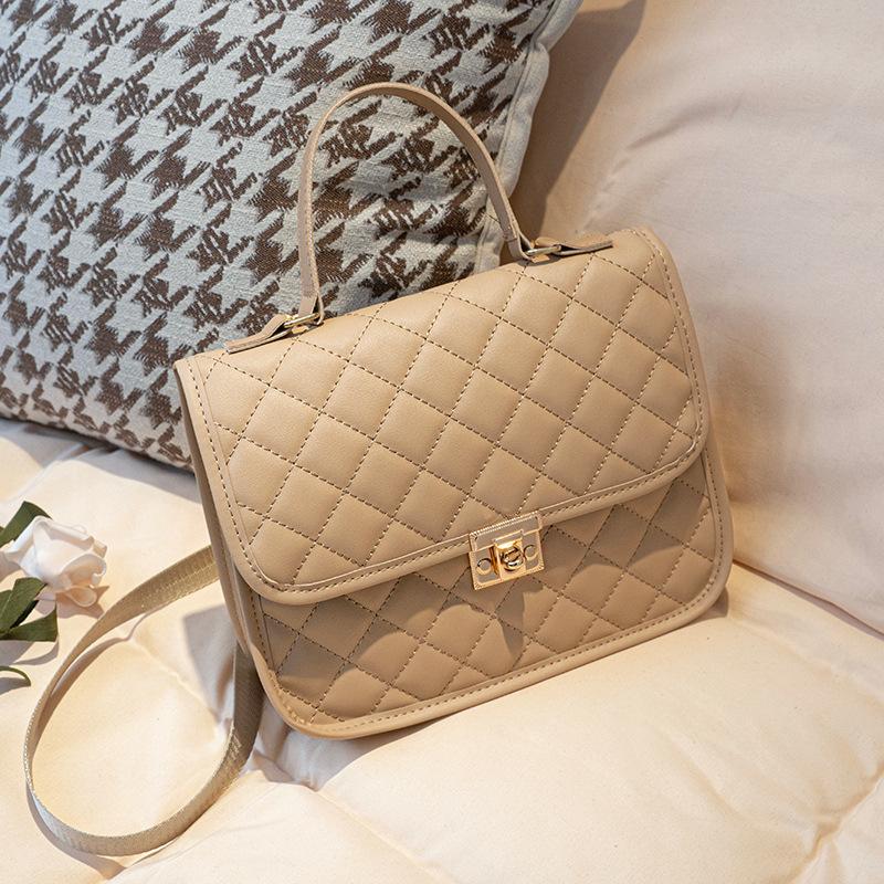 Women's backpack spring and summer new portable rhombus fashion simple backpack with lock one shoulder bag