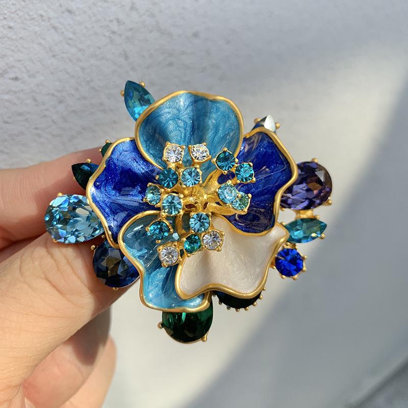 Senior Brooches Flower Leaf Brooch Pins for Women Suit Pendant  Fashion Brooches Jewelry