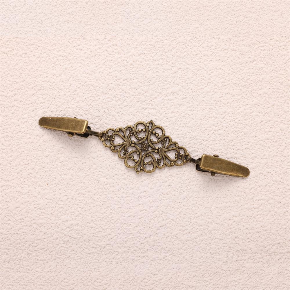 

Vintage Metal Cardigan Clip – Decorative Sweater Buckle for Shirt Collar Clasps 1pcs дубильная кора