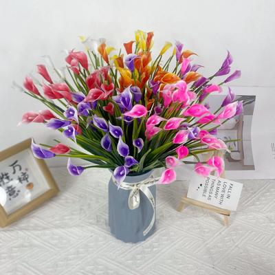 Deko & Wohnaccessoires – Künstliche Blumen & Kränze