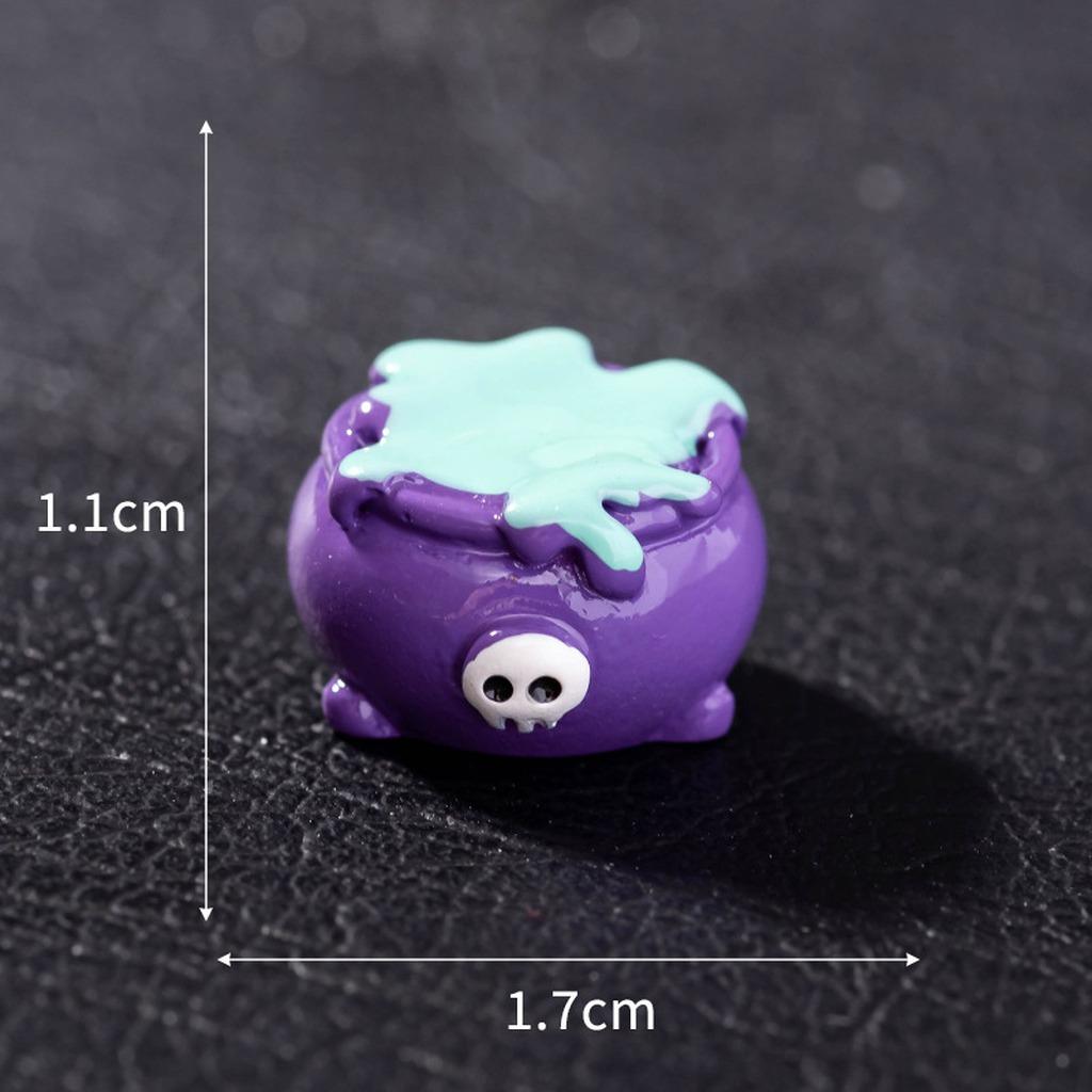 Resin Miniature Ornament Miniature Desktop Ornament Halloween Figurine Pvc Holiday Decorative Figurine For Indoor Decoration
