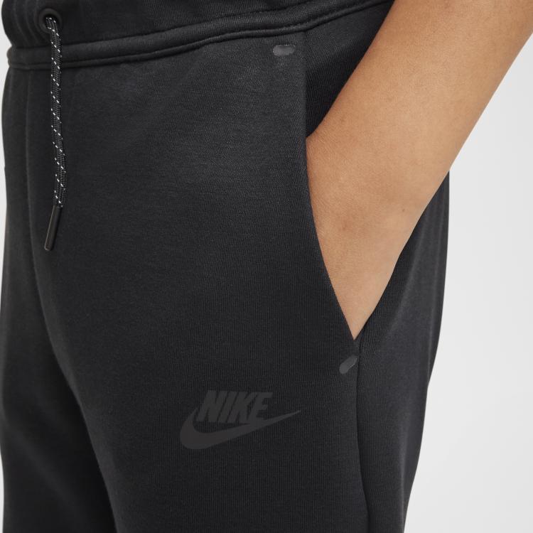 Nike Sportswear Tech Fleece Triple Black Big Kids' Joggers HV5869-010