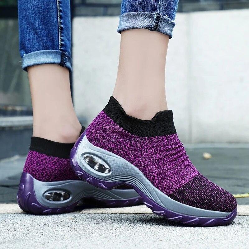 Damen Laufschuhe Walking Mesh Schuhe Mode Plateau Slip-On Sneaker Luftpolsterung Fitnessstudio Modern Dance Schuhe Herren