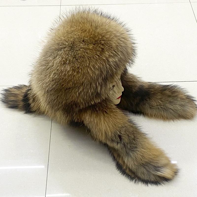 Natural Raccoon Fur Hats for Women WInter Bomber Trapper Hats Thick Fluffy Earflap Tail Hats