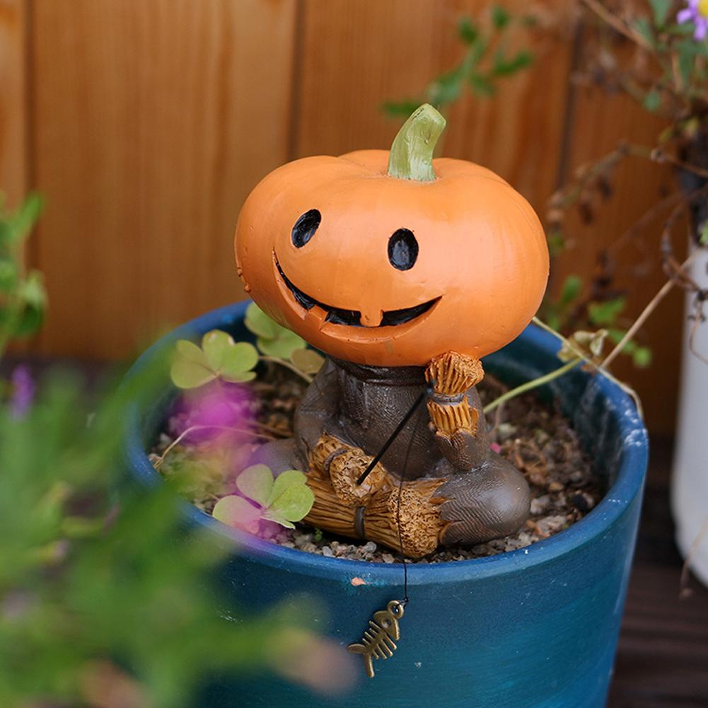 Pumpkins Scarecrows Fishing Figurine Cute Smile Pumpkins Head Fishers Sculpture Outdoor Garden Statue for Halloween