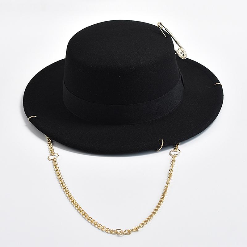Nuovo Design Moda Cappello Fedora Per Donne Uomini Decorazione Catena Metallica Cappello Jazz Party Cappellini da Chiesa