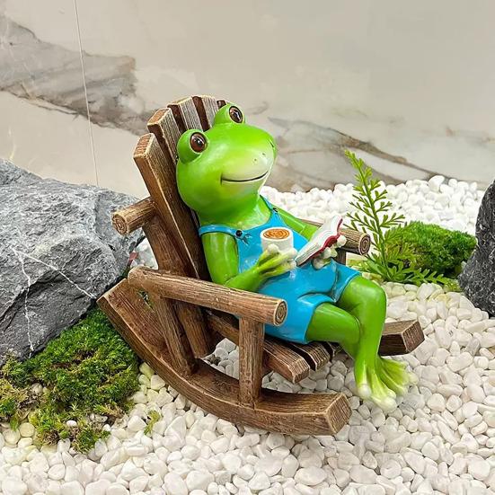 Gyngestol Frosk Figur Resin Lesende Tegneserie Frosk Figur Skulptur Hjemmekontor Skrivebord Hage Dekorasjon Ornament