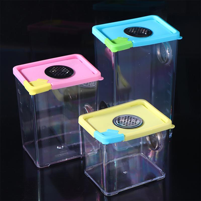 Spider and Mantis Breeding Case made of Transparent Acrylic; Ideal Habitat for Reptiles and Insects