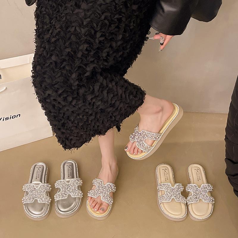 Slope heel thick bottom beautiful cool slippers women's summer wear 2025 new with skirt flat bottom seaside beach one-word drag