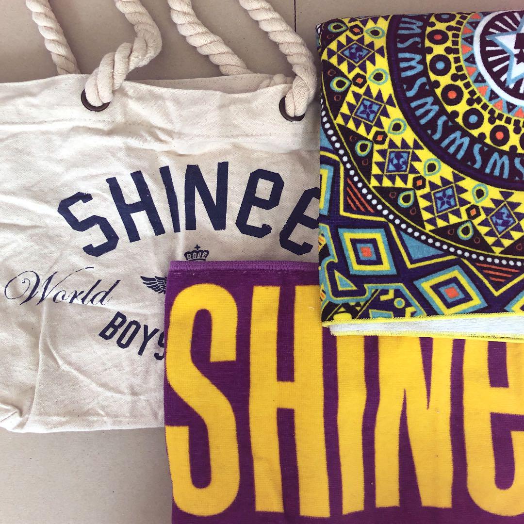 

[USED] Official SHINee merchandise/tour bag, tour towel