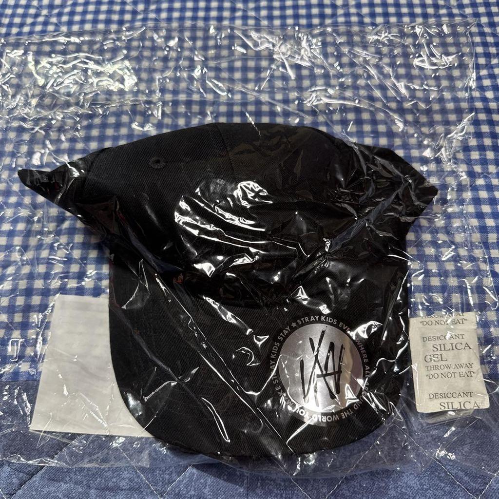 [USED] Stray Kids Cap Hat TOY WORLD