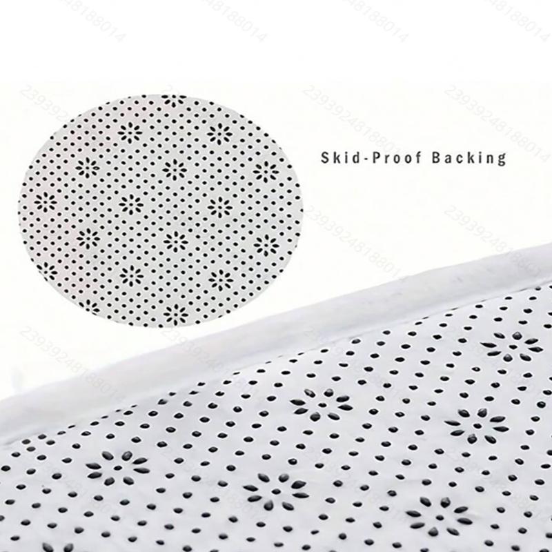 1pc Love Heart Door Mat – Striped Pattern with Red Heart, Soft Entryway Mat for Bedroom, Kitchen