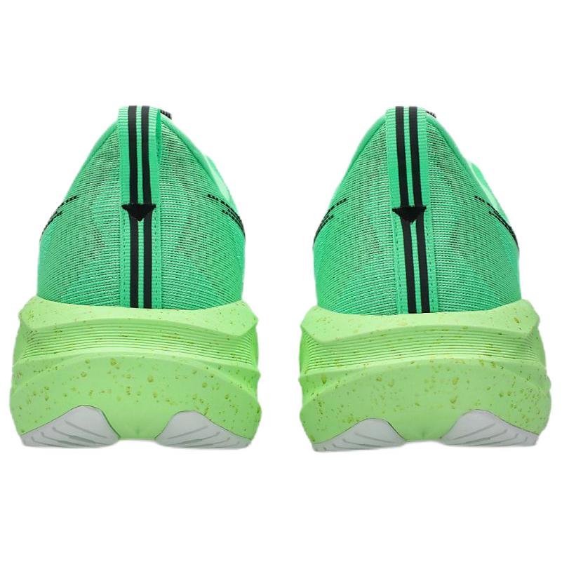 Asics Novablast 5 Ekiden - Vital Green Men Sneakers Black 1011C224-300