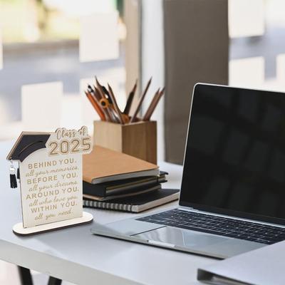 Vintage Abschlussornament Rustikal Kreativ Holzlogo Schreibtischdekoration Langlebig Handgefertigt Abschlussgeschenk Abschlusssaison