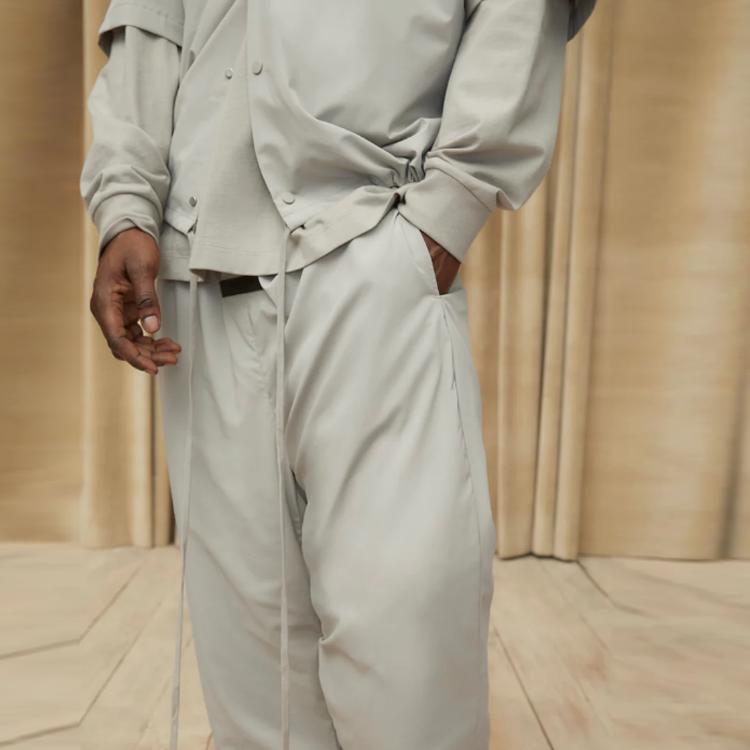 Fear Of God Essentials SS23 Nylon Track Pant Seal Logo Print Thickened Warm American Heavyweight Knitted Sports Pants Men pants Seal-Gray FOG-SS23-028