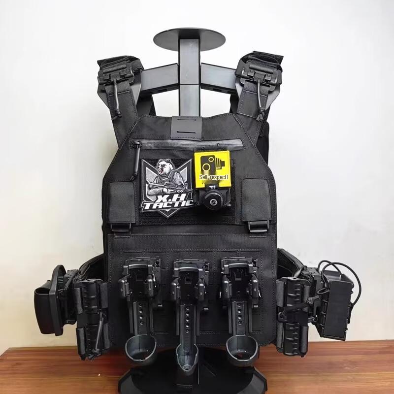 

Suhuawei Lightweight Laser Cut Tactical Vest
