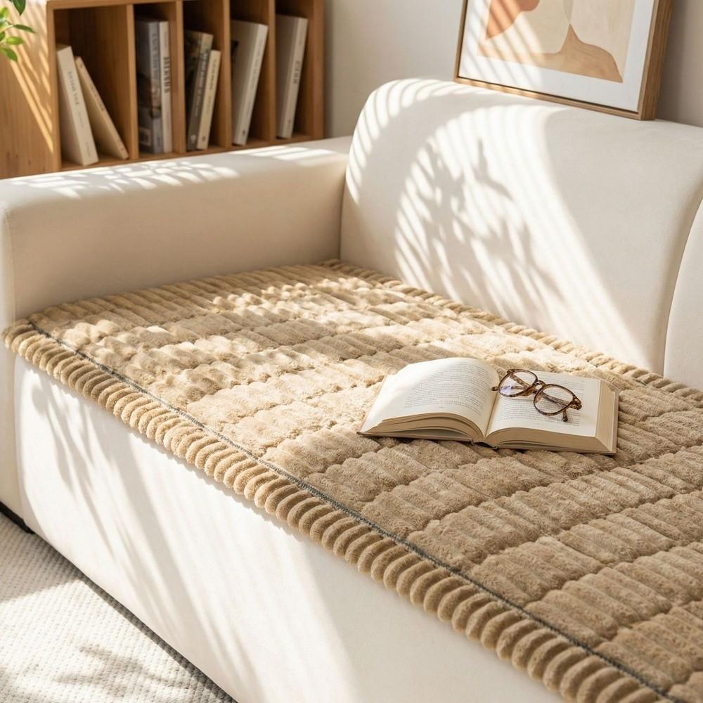 Non-Slip Pet Couch Cover Soft Thick Couch Sitting Mat New Sofa Cover Pad  for Dogs Cats