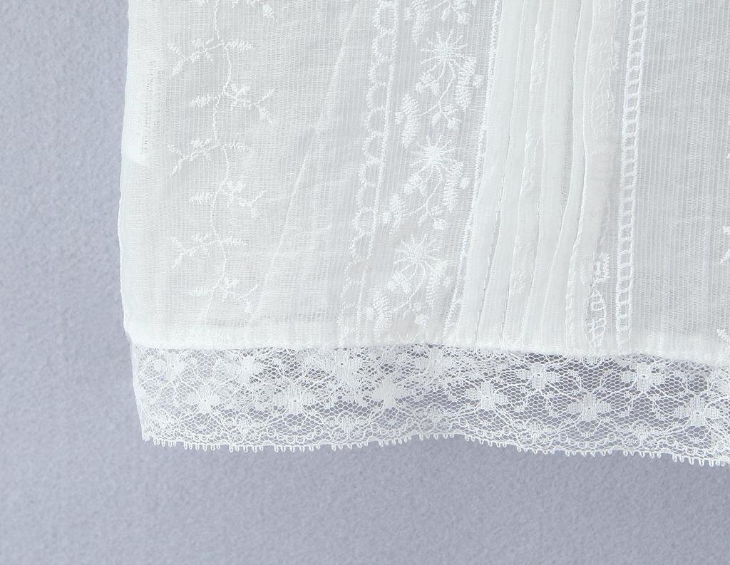 2026 Summer Fashion: European & American Casual Lace Ruffle Shirring Waist + Layered Shorts Women C27735