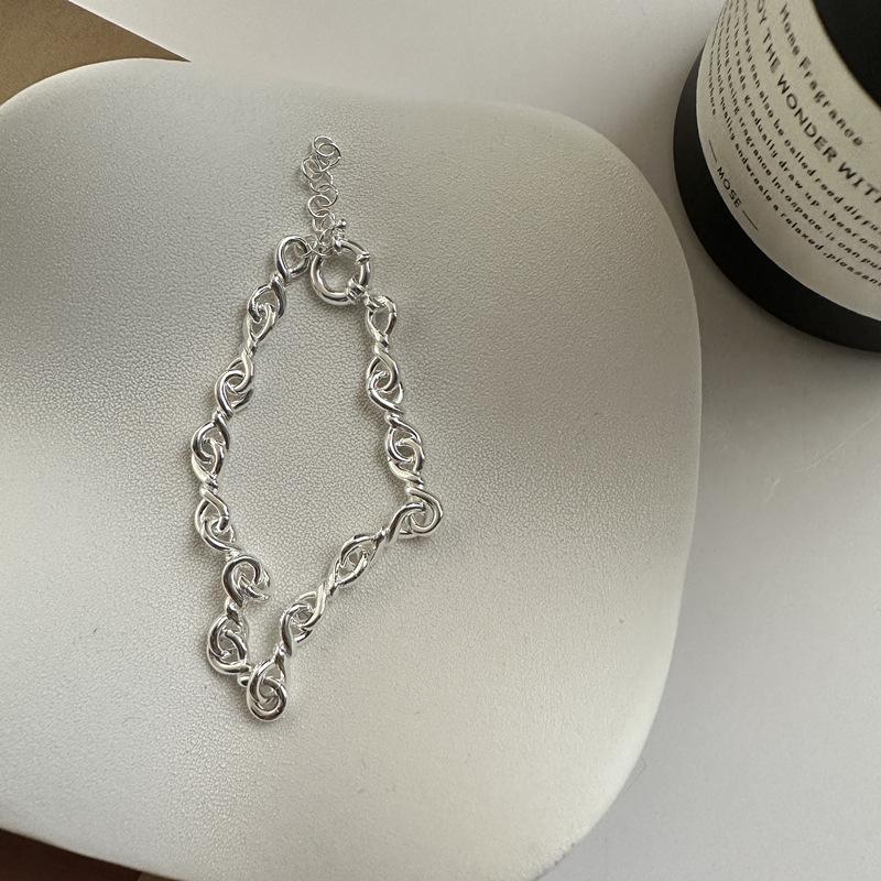 S925 Sterling Sølv Åttetall Ringarmbånd: Japansk-koreansk trendy mote, enkel vridd armring