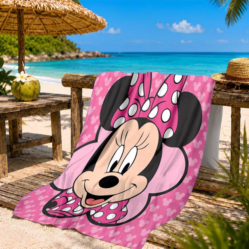 Pink Mouse Artwork Printed Microfiber Beach Towel, Soft And Absorbent, Quick-Dry, Ideal for Summer Travel, Beach Essential, Swimming Pool
