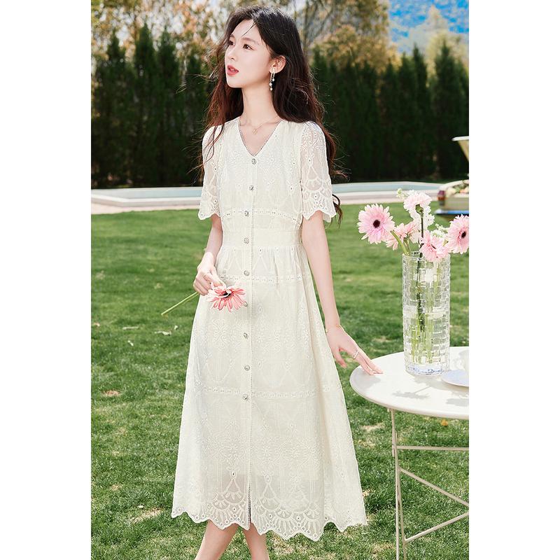 

Эфирное вышитое летнее платье для отпуска - Приталенный дизайн для миниатюрных M