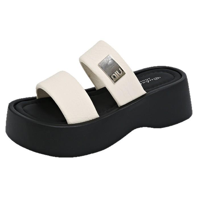 Beautiful with skirts, thick-soled height-enhancing cool slippers, women's summer outer wear advanced sense 2025 new going out wedge slippers