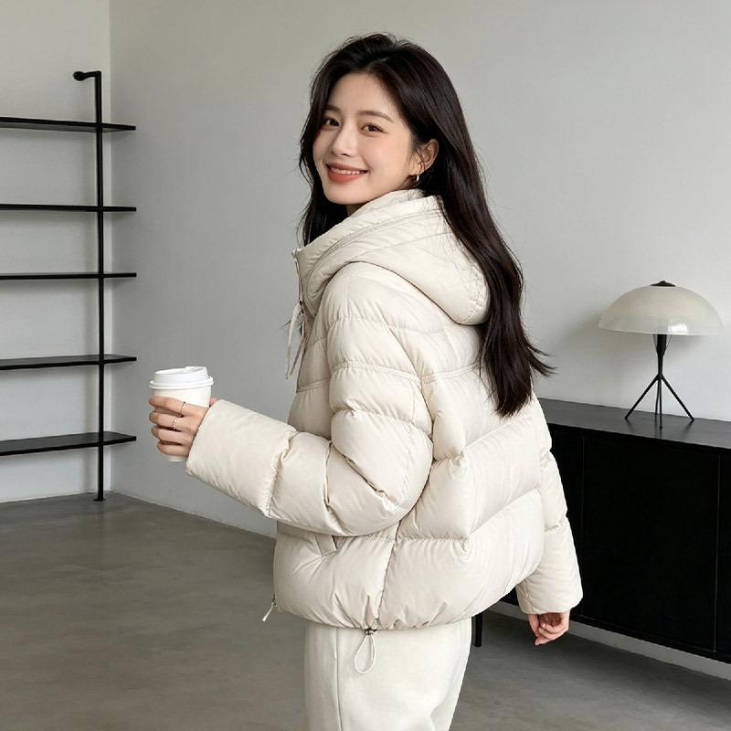 Down jacket women's winter short new duck down Pinghu down jacket large size