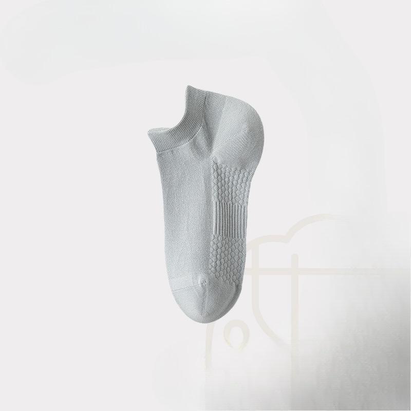 

Cotton Summer Boat Socks Without Bones for Men, Fine Combed Cotton Pure Color, Breathable Short Socks Suitable for Spring and Autumn. 1 pair світло-сірого кольору