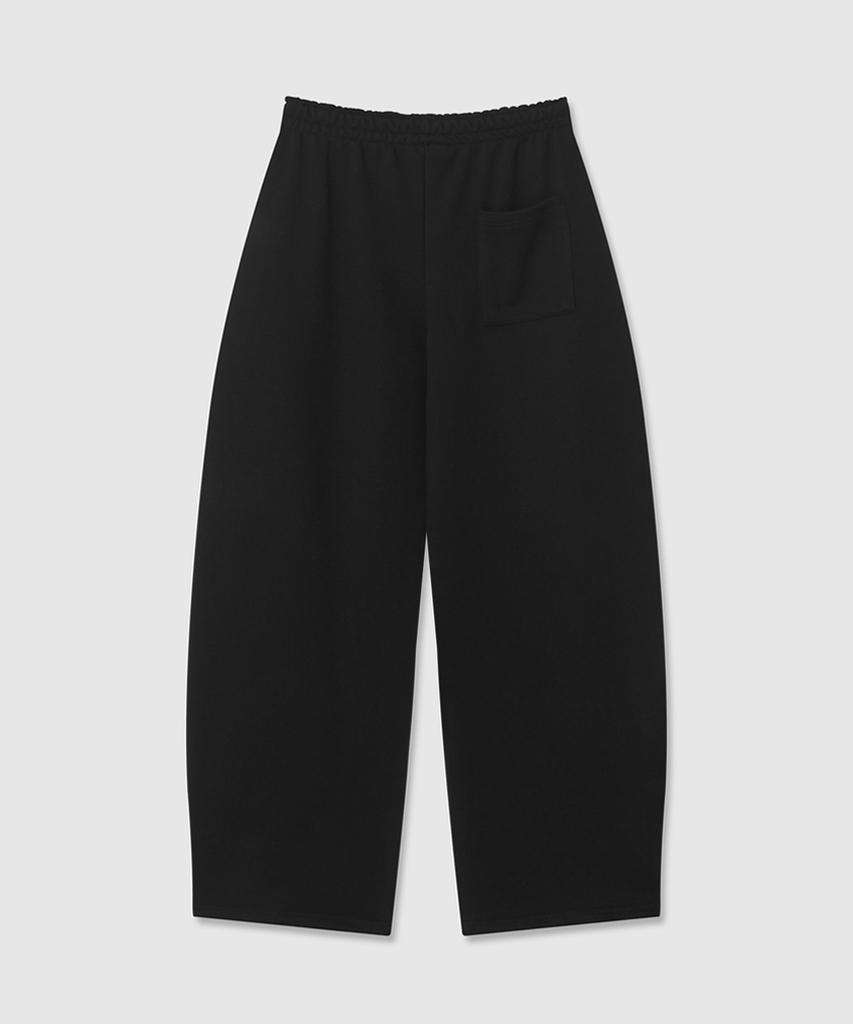Eoneolleokodeu Curved Sweatpants (2 Colors)