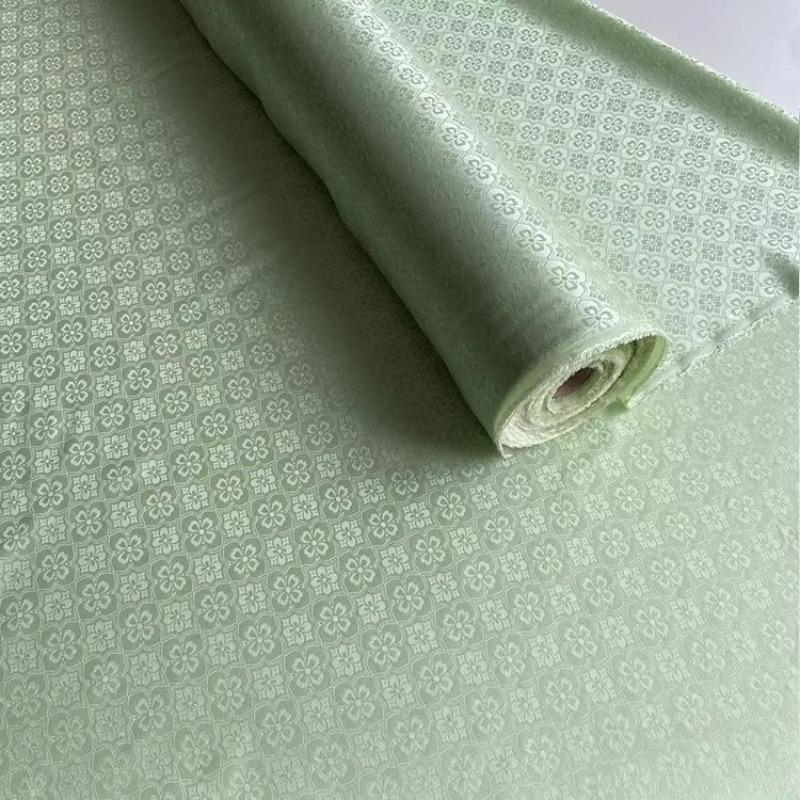 100x114cm Four-Leaf Diamond Jacquard Silk Sambu Satin for New Chinese-Style Qipao, Hanfu, and Traditional Garments