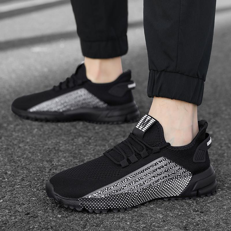 Spring and Summer Lightweight Flat Shoes, Breathable, Fashionable and Casual Sports Shoes, Men's and Women's Running Shoes