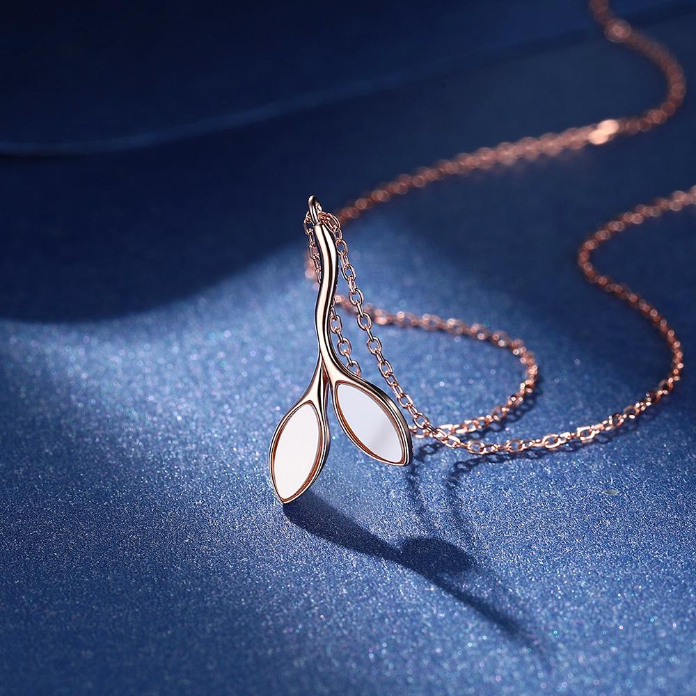 Tender Sprout Leaf Necklace: 925 Sterling Silver, Forest Style, Versatile Clavicle Chain, Exquisite Gift for Women