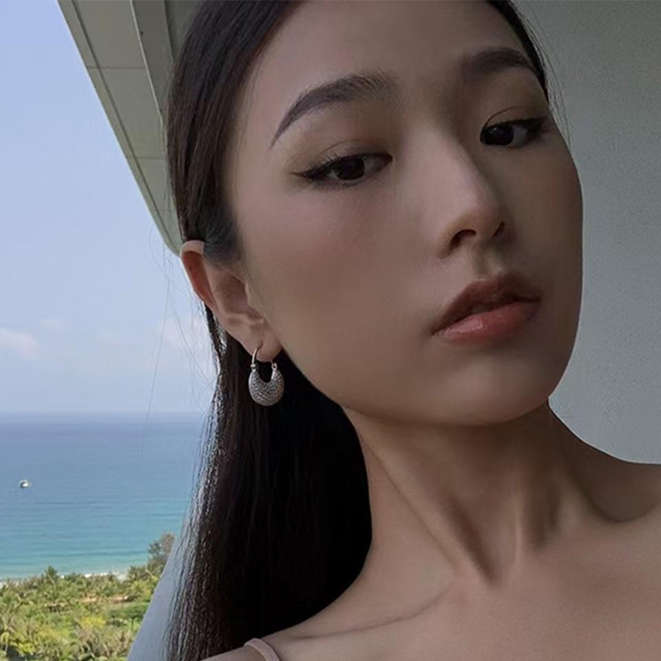 ZAKOL Fashion Gold Color Bag Shape Hoop Earrings for Women Shiny Micro Inlaid Zirconia Earring Daily Work Accessories